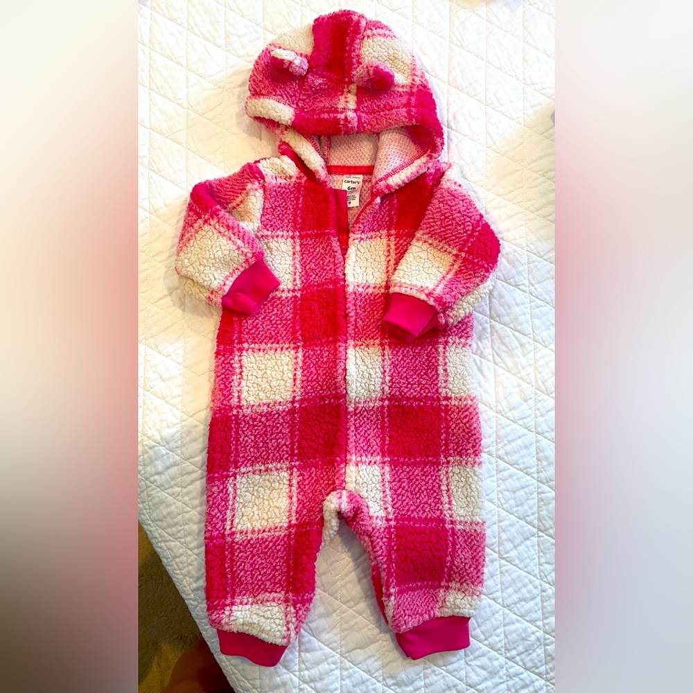 Carter’s 🩷 Pink Plaid Fuzzy Onesie 6 Months